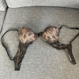 Victorias Secret Black Lace Biofit Push-Up 32B  Bra